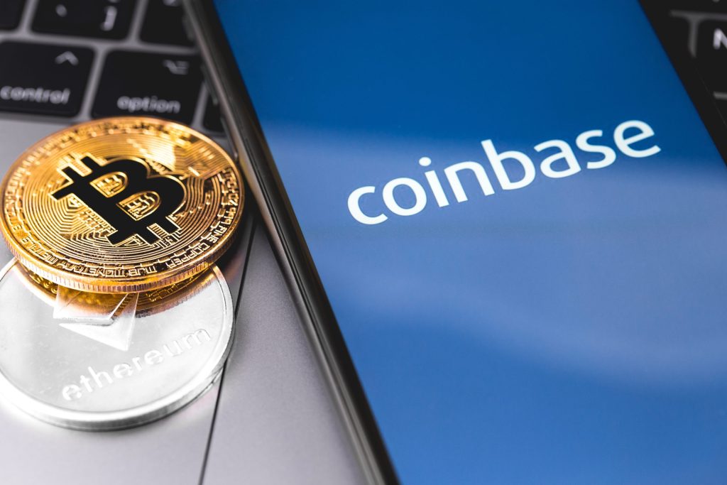 Lượng Bitcoin Trên Coinbase Giảm Xuống Mức Thấp Nhất Kể Từ Năm 2015
