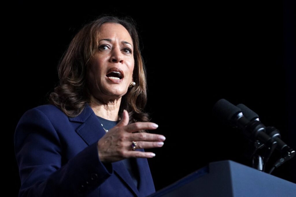 Kamala Harris dành ưu thế so với ông Trump