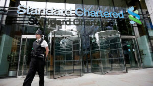 Standard Chartered: Cổ phiếu những công ty kho cạc Ethereum hấp dẫn hơn ETF ETH Spot